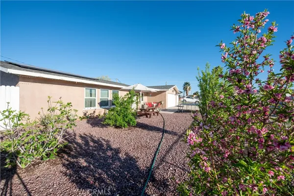 $324,999 | 34220 Birch Road, Barstow, CA 92311