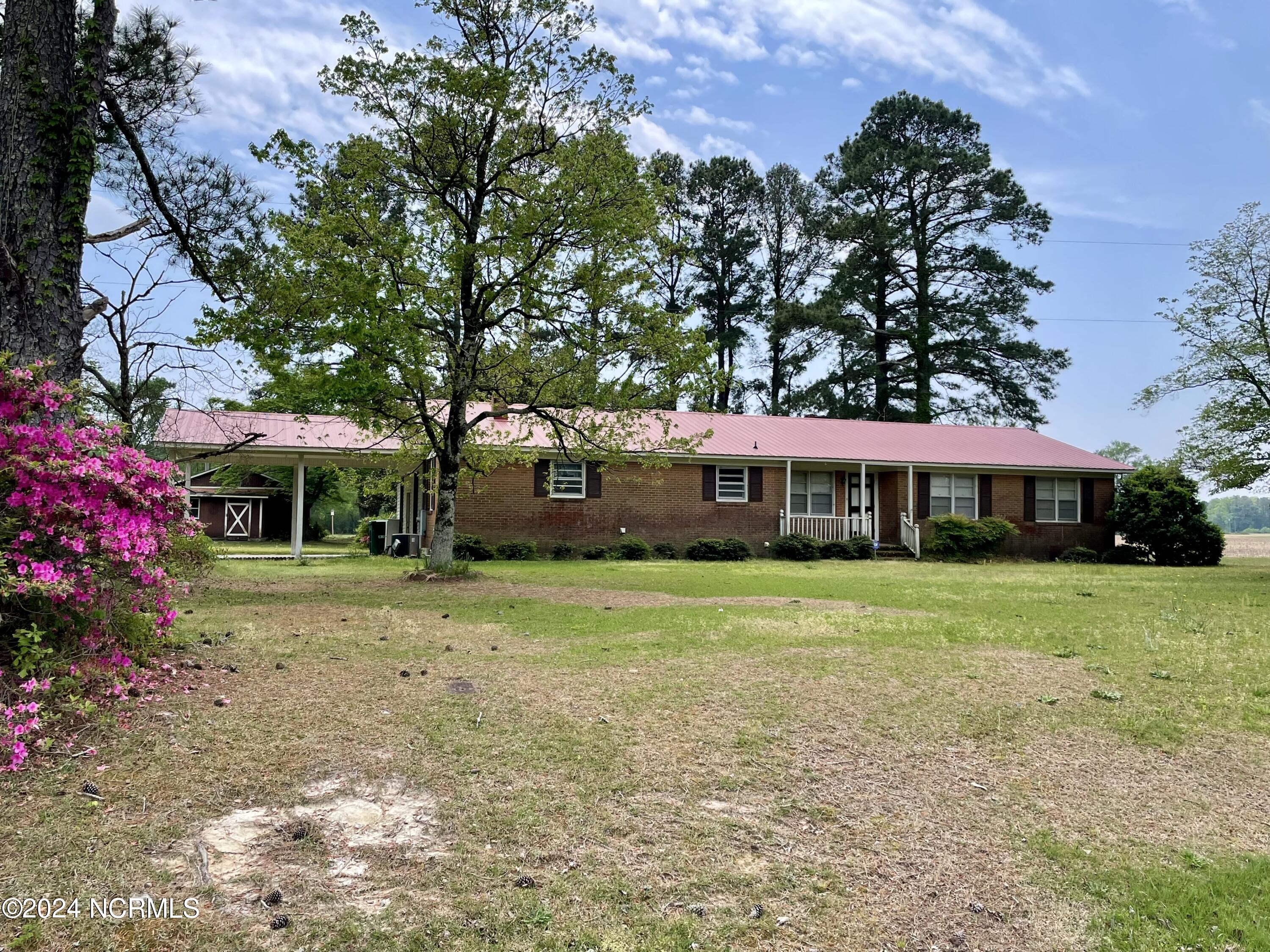 1222 Meadow Branch Road Williamston, NC 27892 - Photo 1 of 39 Front of Property