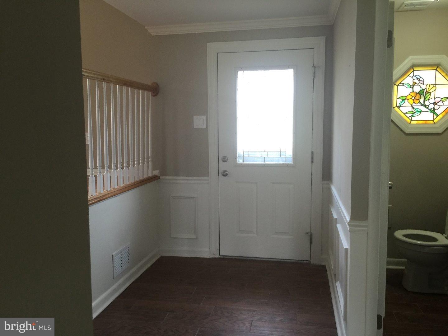 1558 Deer Run Road Warminster, PA 18974 - Photo 5 of 25 Gallery Image 5