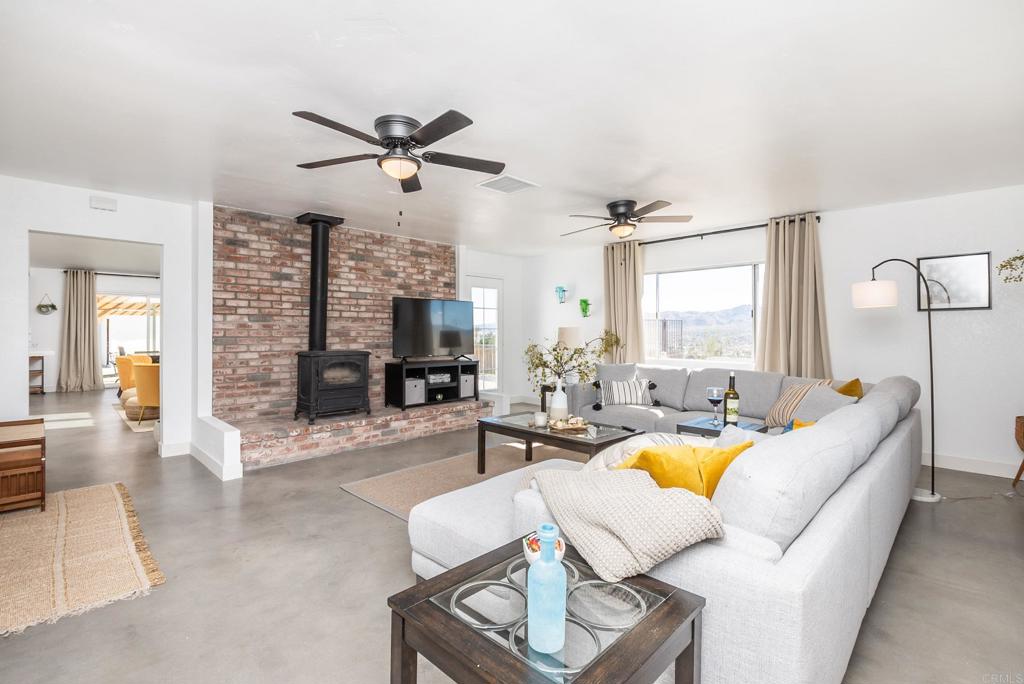 6295 Avila Road Yucca Valley, CA 92284 - Photo 8 of 75