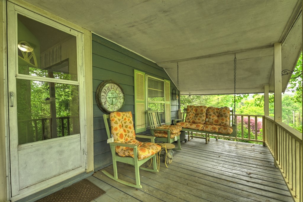 142 1st Street Copperhill, TN 37317 - Photo 12 of 24