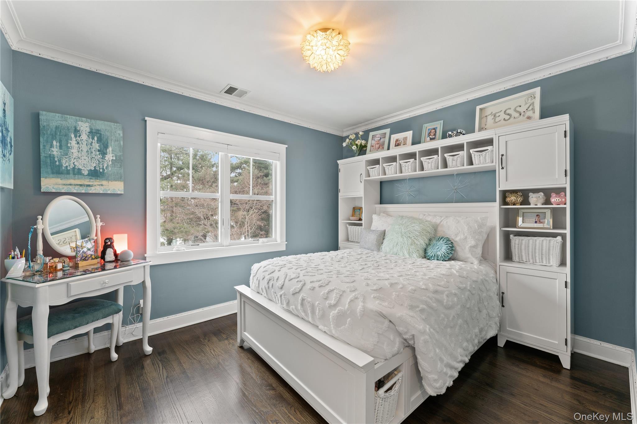 20 Riverview Road Irvington, NY 10533 - Photo 18 of 37 a bedroom with a bed and a window