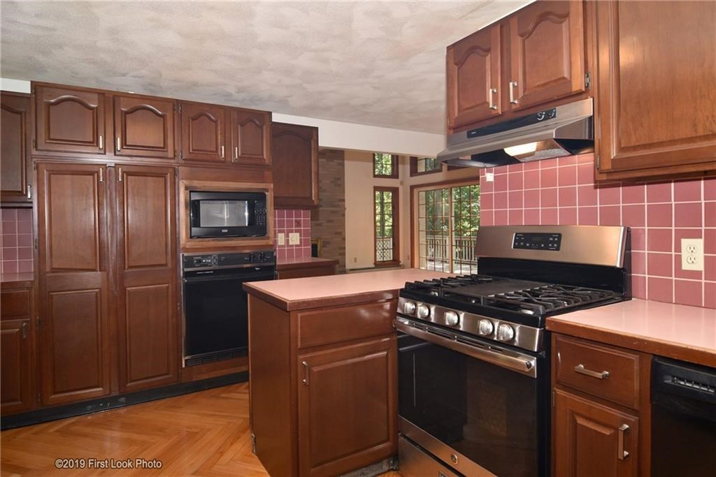 165 Lapham Farm Road Burrillville, RI 02859 - Photo 12 of 40