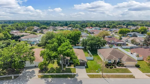an aerial view of multiple house