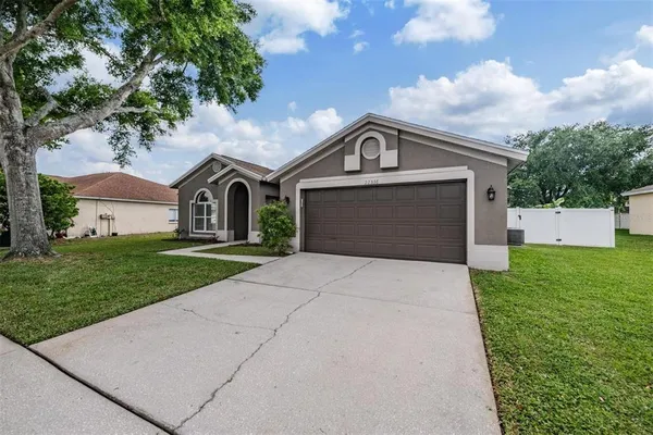 $525,000 | 22536 Magnolia Trace Boulevard, Lutz, FL 33549