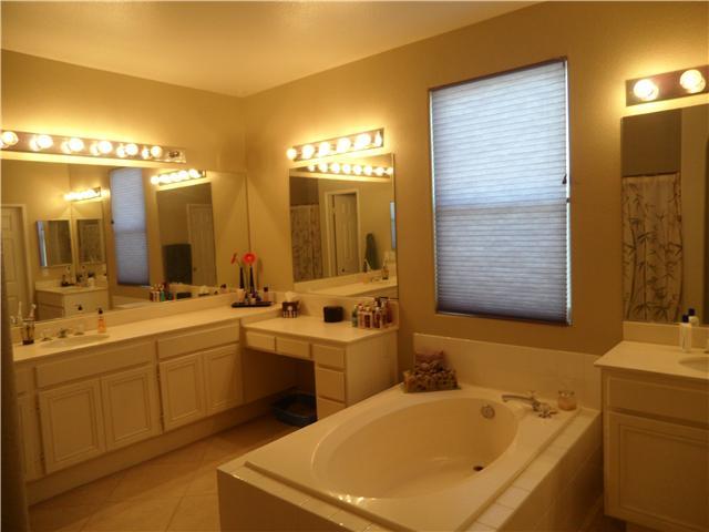 16807 Open View Road Ramona, CA 92065 - Photo 8 of 18 Very spacious master bathroom.