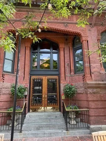 $4,400 | 271 Dartmouth Street, Unit 2F, Boston, MA 02116