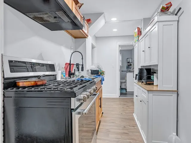 $600,000 | 300 Admiral Street, Providence, RI 02908