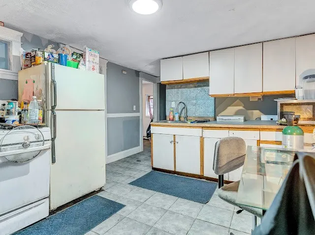 $600,000 | 300 Admiral Street, Providence, RI 02908