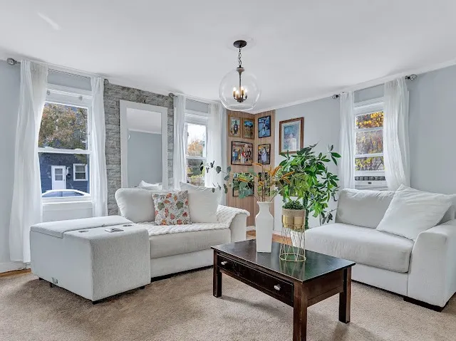 $600,000 | 300 Admiral Street, Providence, RI 02908