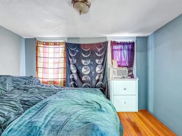 $600,000 | 300 Admiral Street, Providence, RI 02908