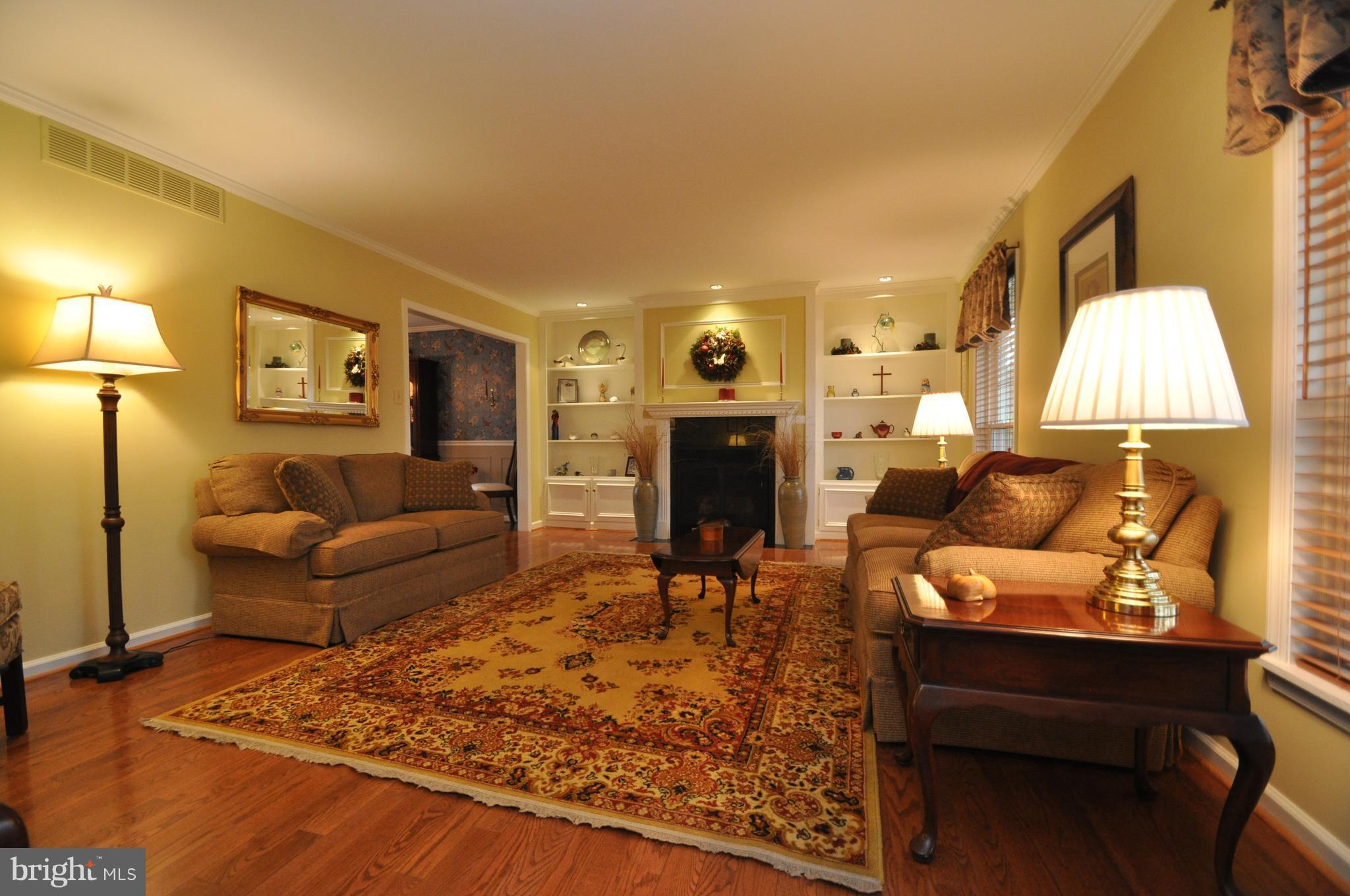 2412 Coon Club Road Westminster, MD 21157 - Photo 10 of 28 GLEAMING HARDWOOD FLOORS.