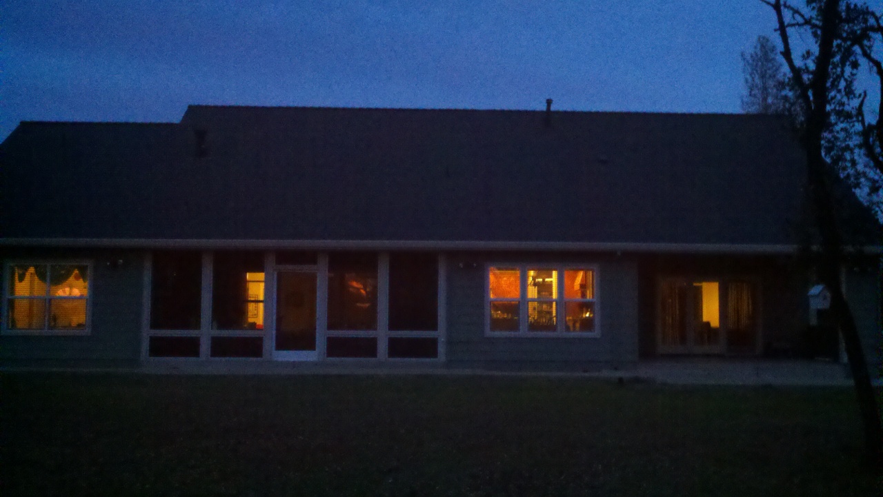 10144 Rd Runner Way Redding, CA 96003 - Photo 50 of 57 Back view of home in the evening