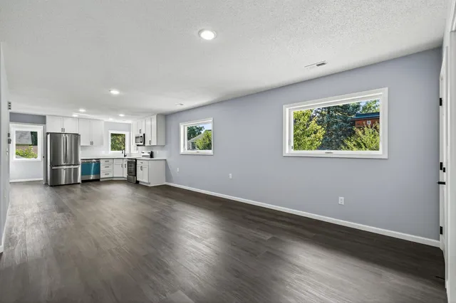 $499,000 | 725 Wilson Avenue, St. Paul, MN 55106