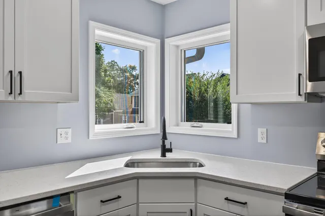 $499,000 | 725 Wilson Avenue, St. Paul, MN 55106