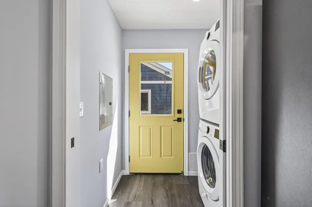 $499,000 | 725 Wilson Avenue, St. Paul, MN 55106