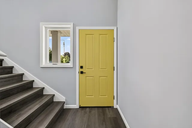 $499,000 | 725 Wilson Avenue, St. Paul, MN 55106