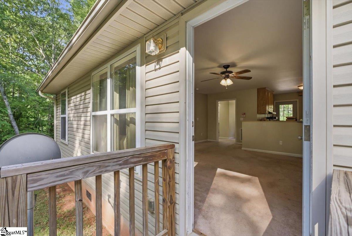 1040 Bennetts Bridge Road Greer, SC 29651 - Photo 17 of 46