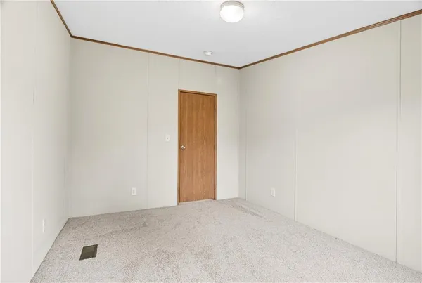 $165,000 | 20 Evergreen Drive, Burgettstown, PA 15021