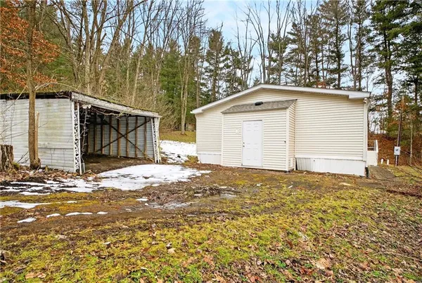 $165,000 | 20 Evergreen Drive, Burgettstown, PA 15021