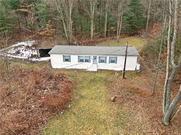 $165,000 | 20 Evergreen Drive, Burgettstown, PA 15021