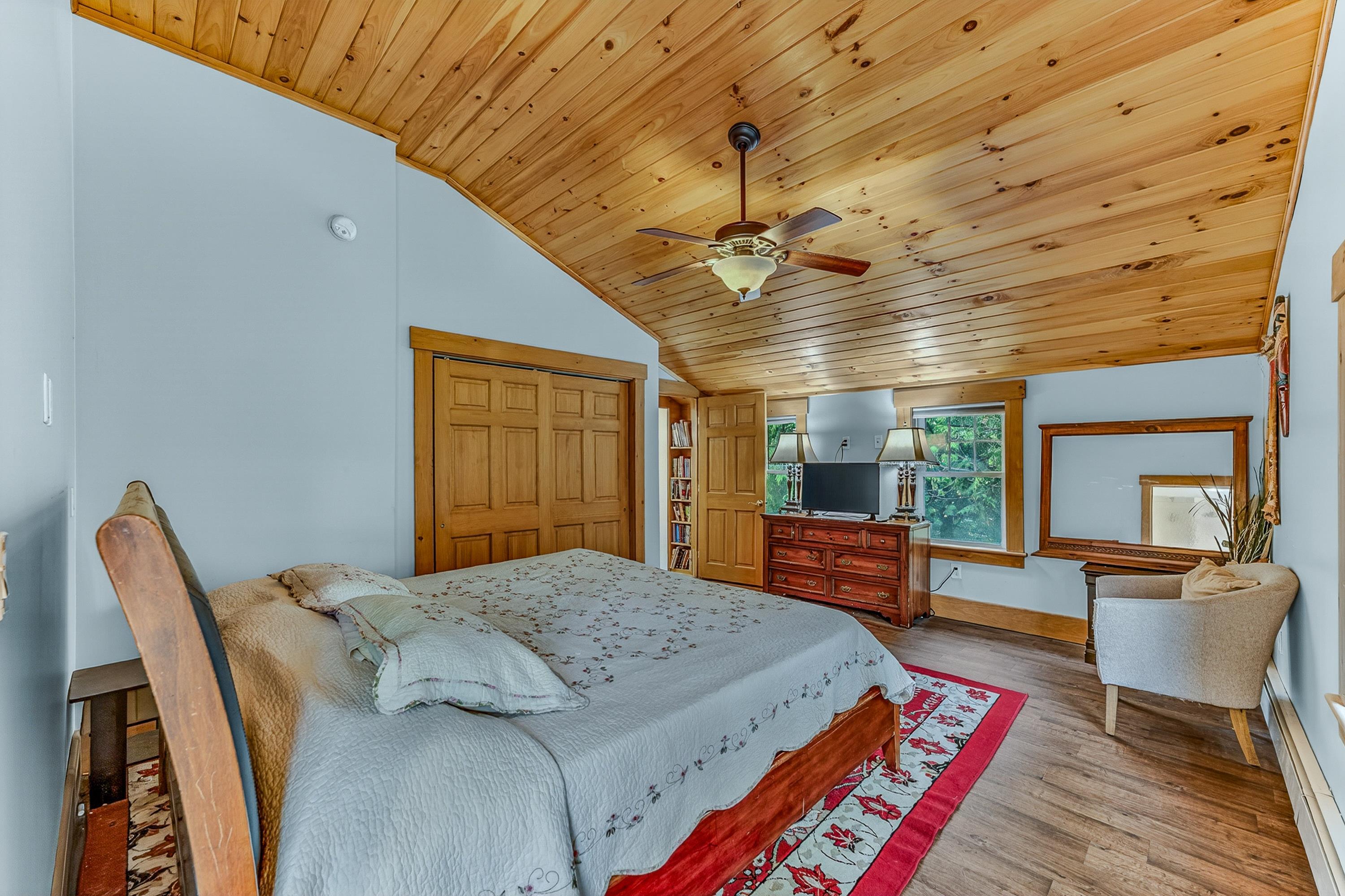 3310 Main Street Bethlehem, NH 03574 - Photo 17 of 56