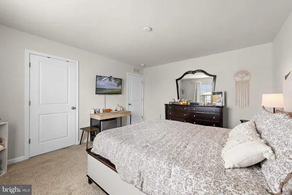 $790,000 | 15 Holloway Avenue, Manahawkin, NJ 08050