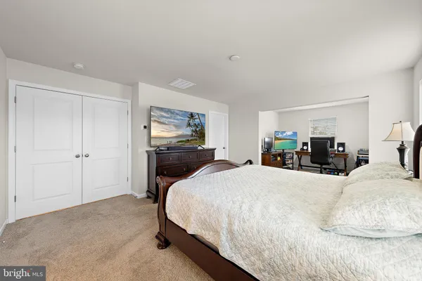 $790,000 | 15 Holloway Avenue, Manahawkin, NJ 08050