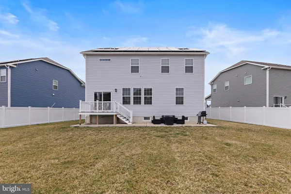 $790,000 | 15 Holloway Avenue, Manahawkin, NJ 08050