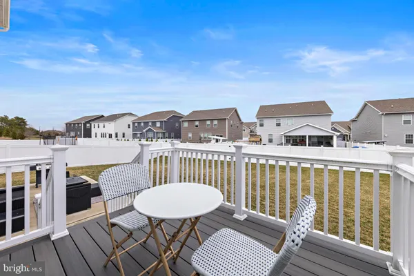 $790,000 | 15 Holloway Avenue, Manahawkin, NJ 08050