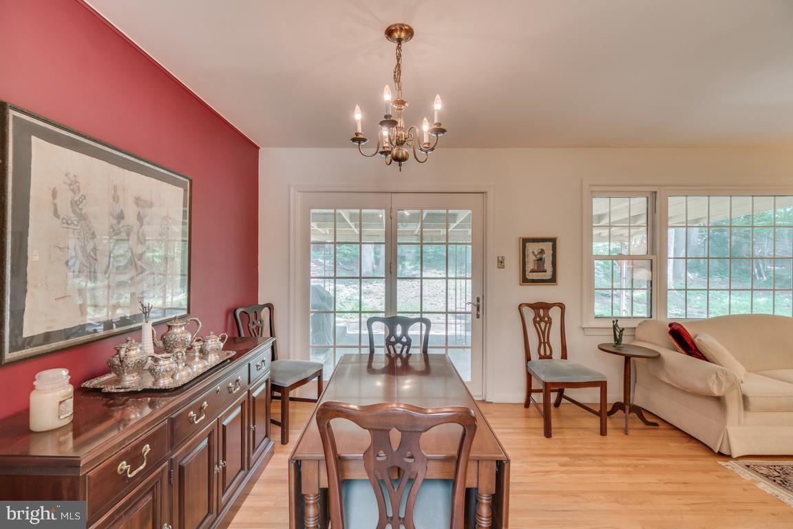 5511 Ravenel Lane Springfield, VA 22151 - Photo 1 of 18 Welcome home!