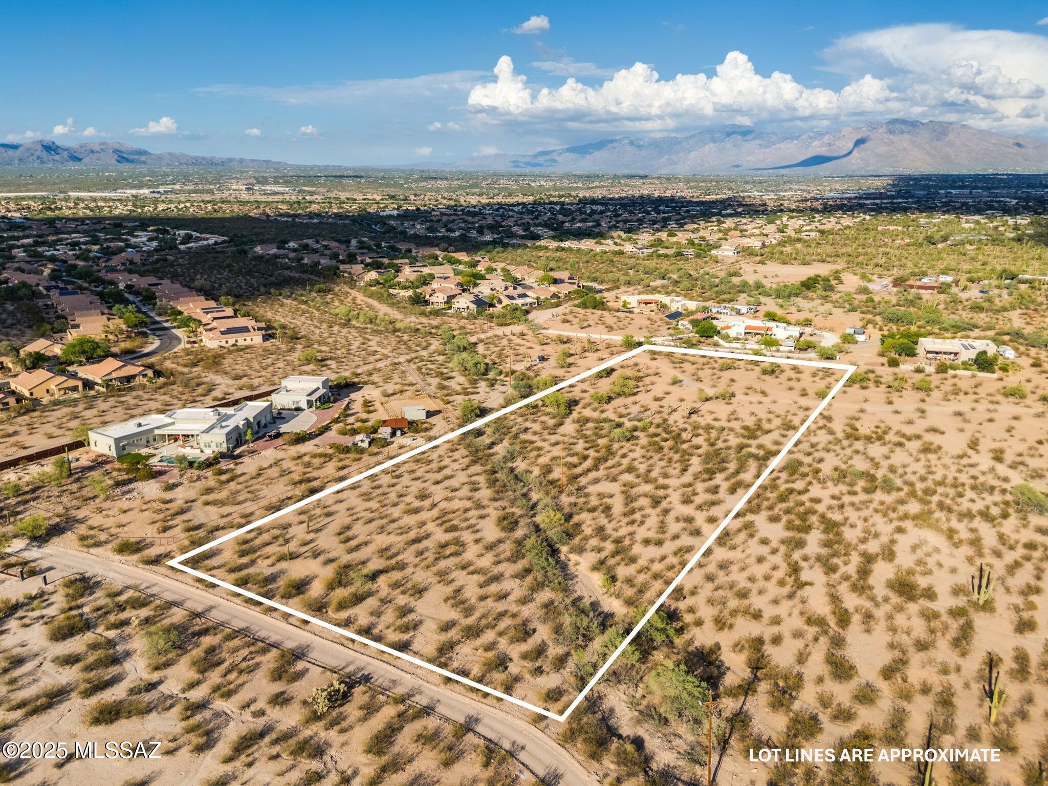 7759 North Artesiano Road, Unit 2 Tucson, AZ 85743 - Photo 7 of 33 a view of an ocean