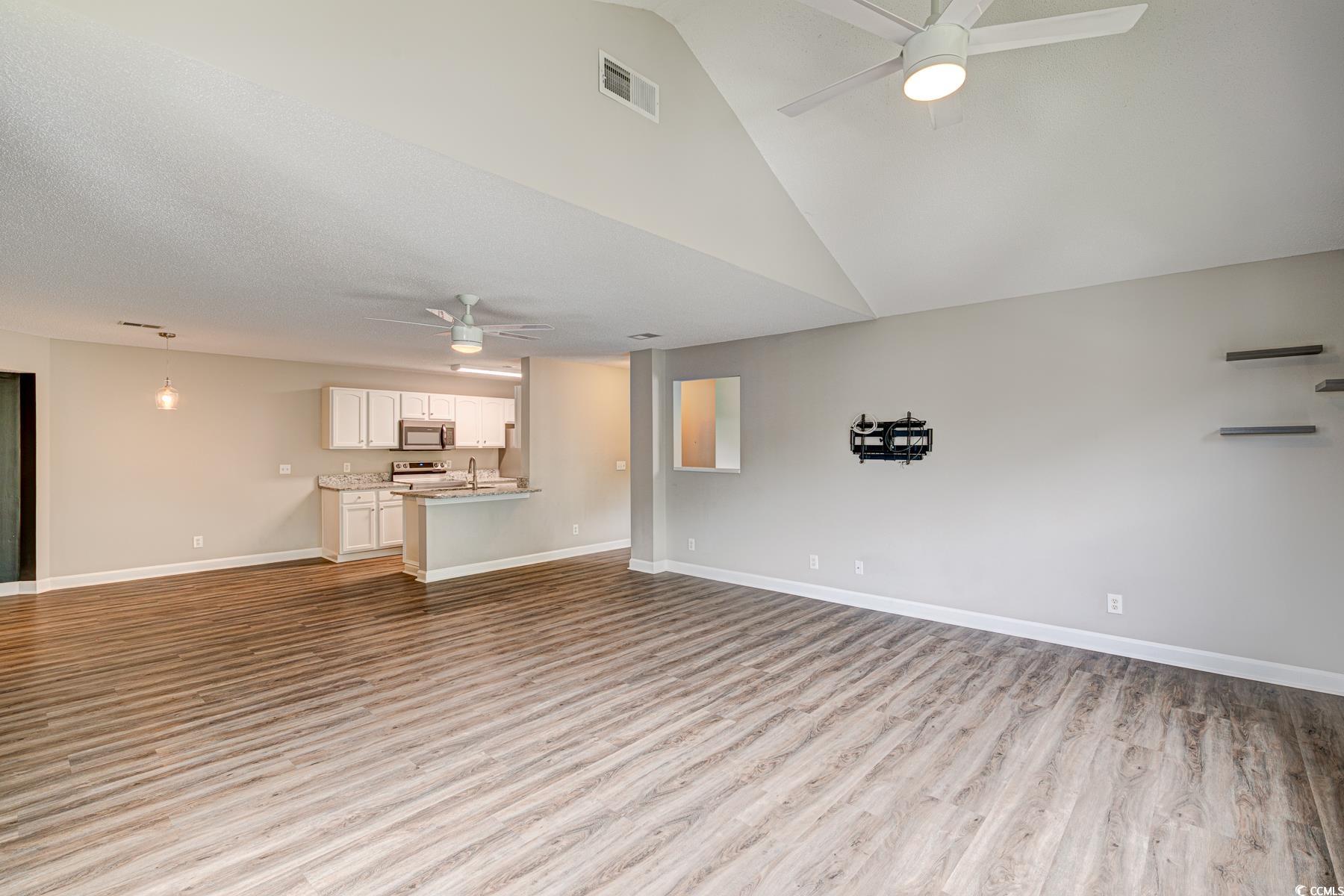 4323 Lotus Court, Unit E Murrells Inlet, SC 29576 - Photo 9 of 32 Gallery Image 9