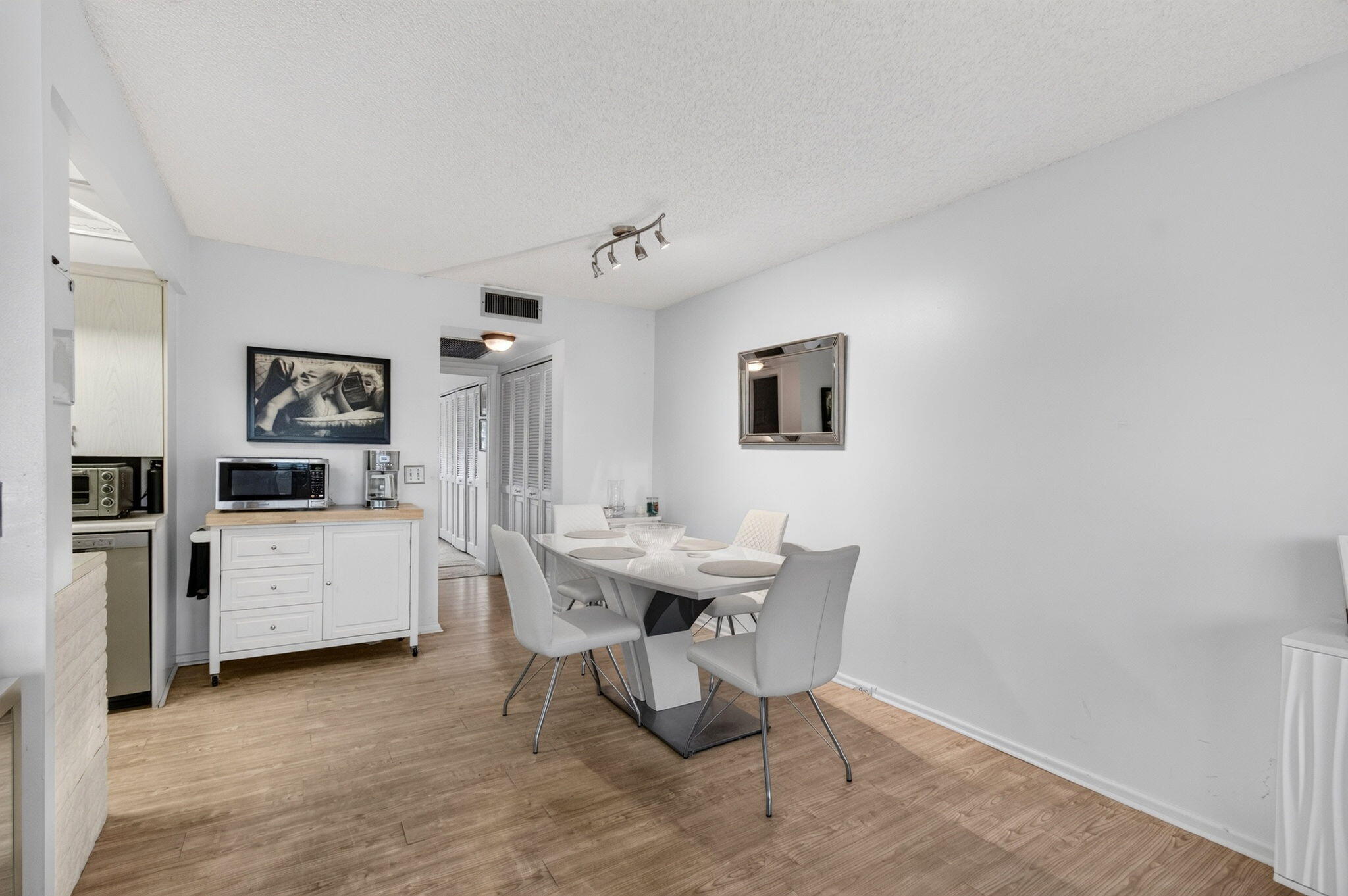 4048 Rexford Drive, Unit 4048 Boca Raton, FL 33434 - Photo 15 of 106 20-web-or-mls-DSC_5182