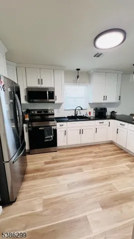 $3,000 | 15 Arcadia Place, Unit 2, Union, NJ 07088