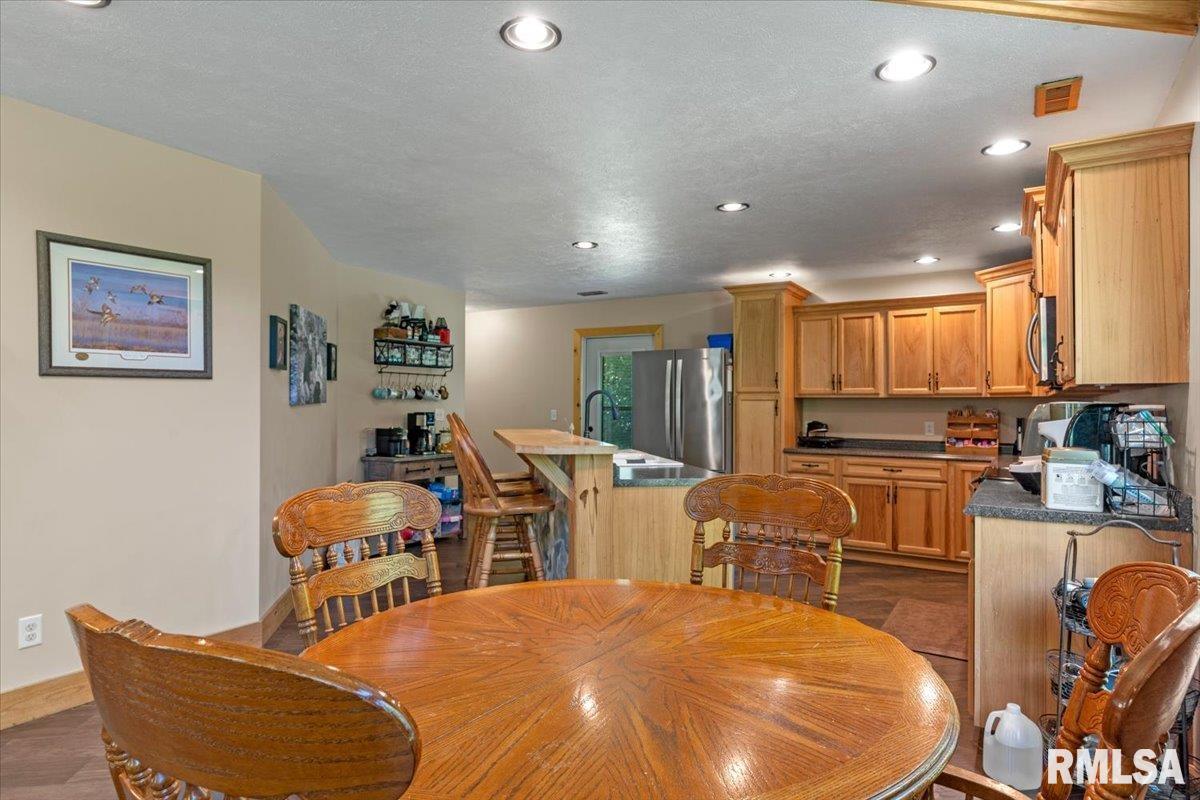 1761 Tozer Road Springfield, IL 62707 - Photo 18 of 58 Gallery Image 18