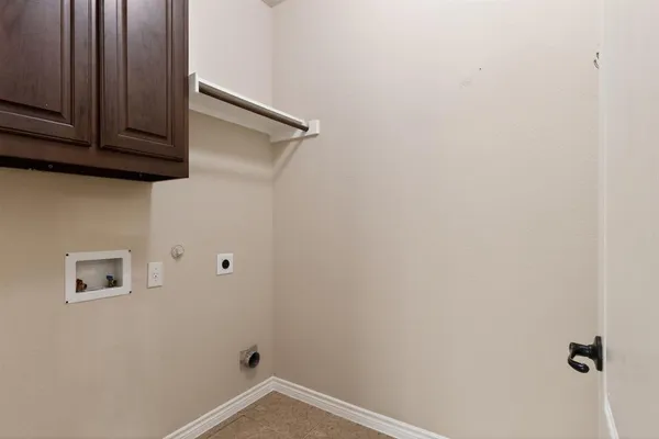 $2,650 | 4272 Kiowa Drive, Carrollton, TX 75010