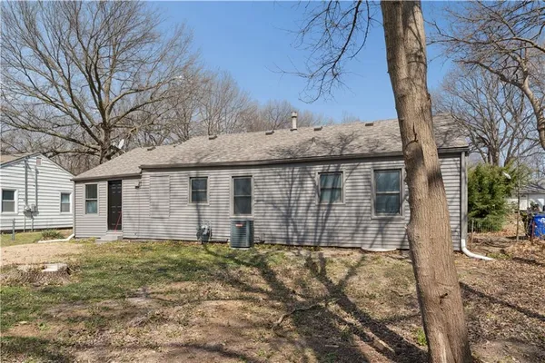 $265,000 | 1113 East Cedar Street, Olathe, KS 66061