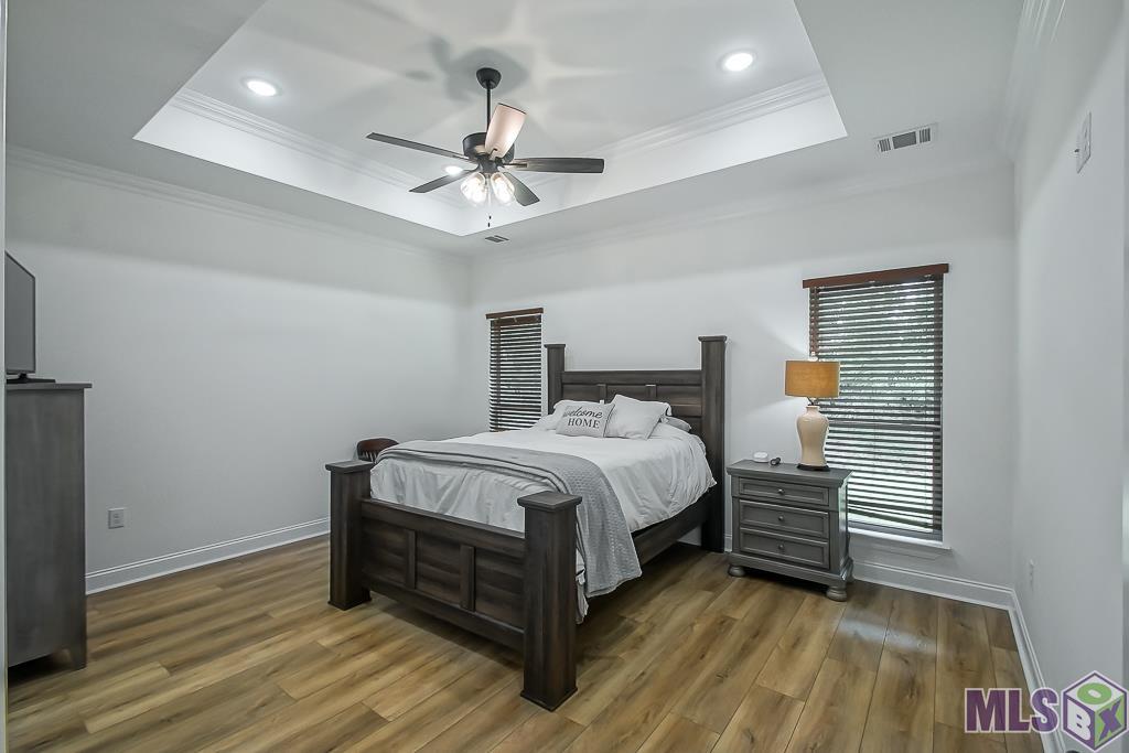 5166 Black River Road Darrow, LA 70725 - Photo 9 of 23 main bed