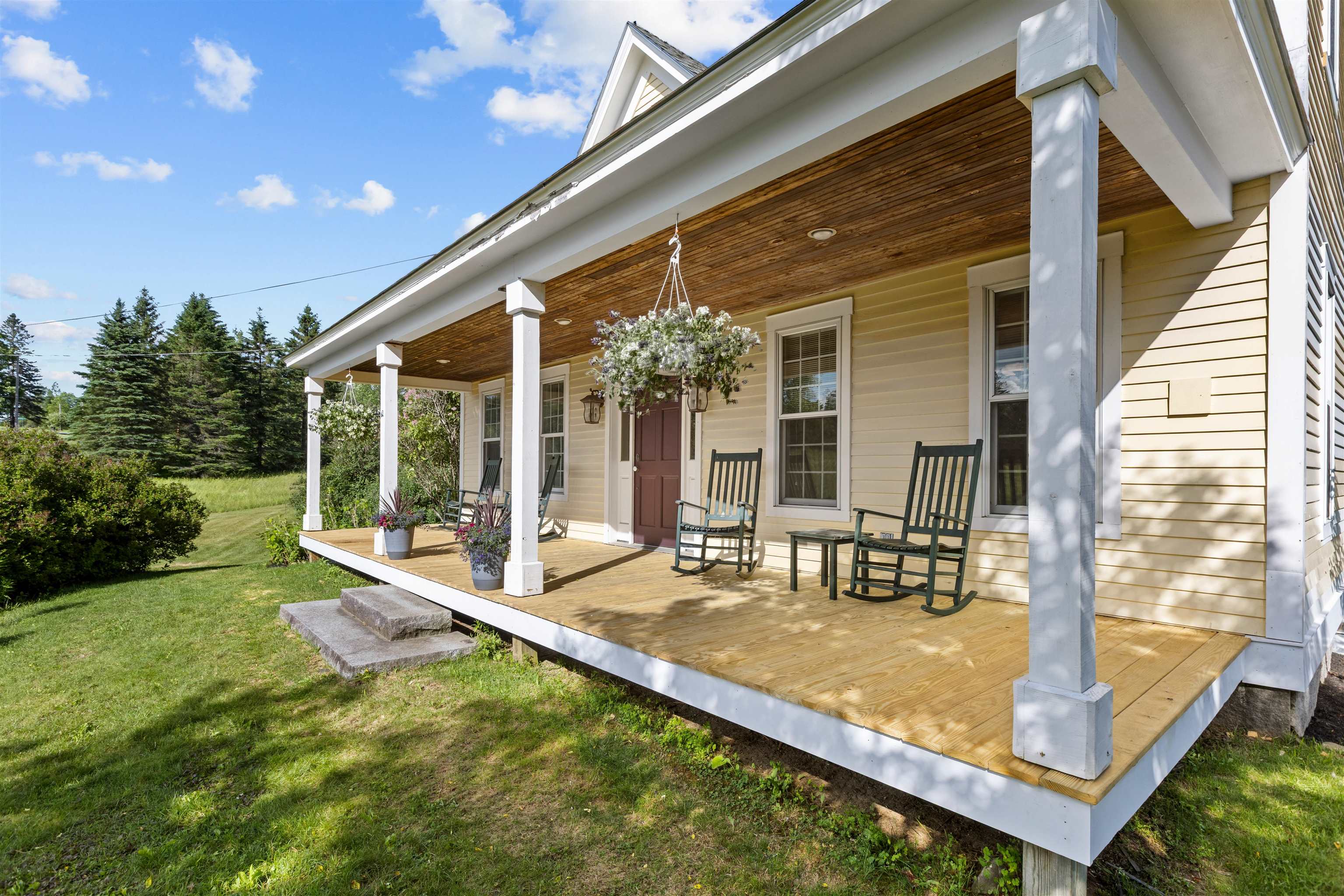 884 Darling Hill Road Lyndon, VT 05851 - Photo 6 of 47