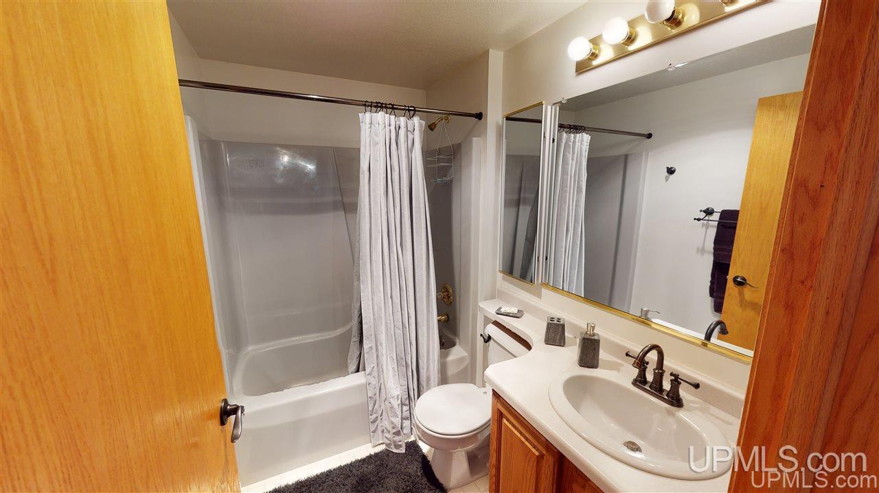 87 Feather Ridge Road Marquette, MI 49855 - Photo 27 of 40