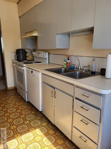 $398,900 | 155 South 4th W Street, Preston, ID 83263