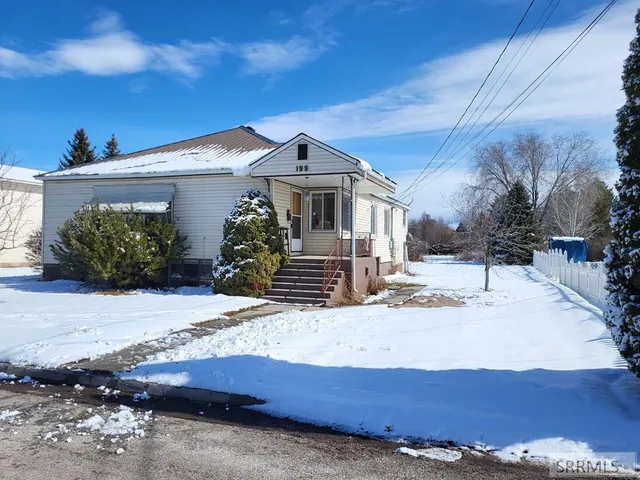 $398,900 | 155 South 4th W Street, Preston, ID 83263
