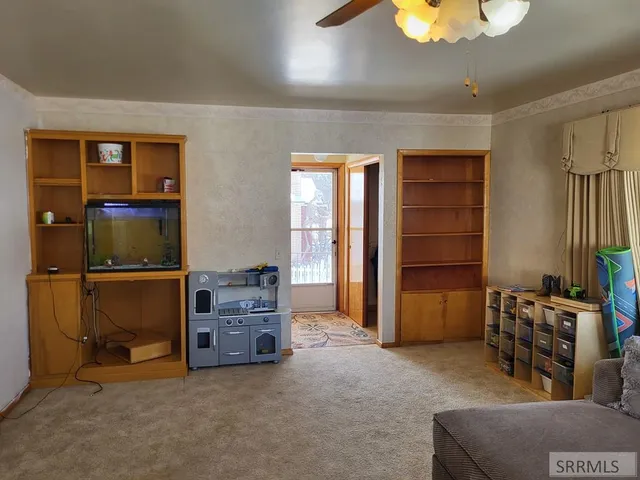 $398,900 | 155 South 4th W Street, Preston, ID 83263