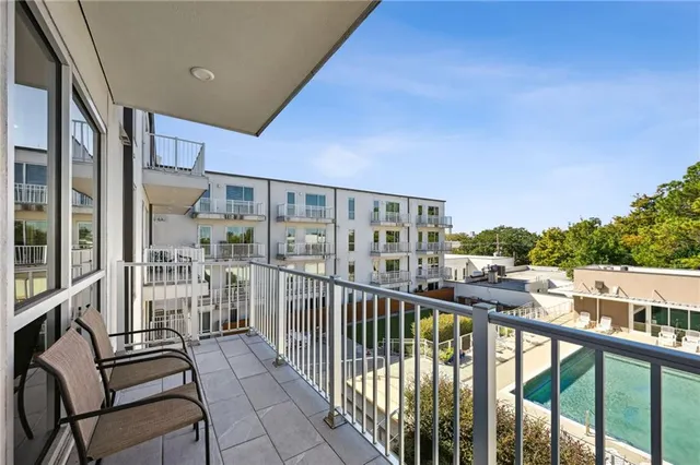 $325,000 | 900 Bartholomew Street, Unit 415, New Orleans, LA 70117