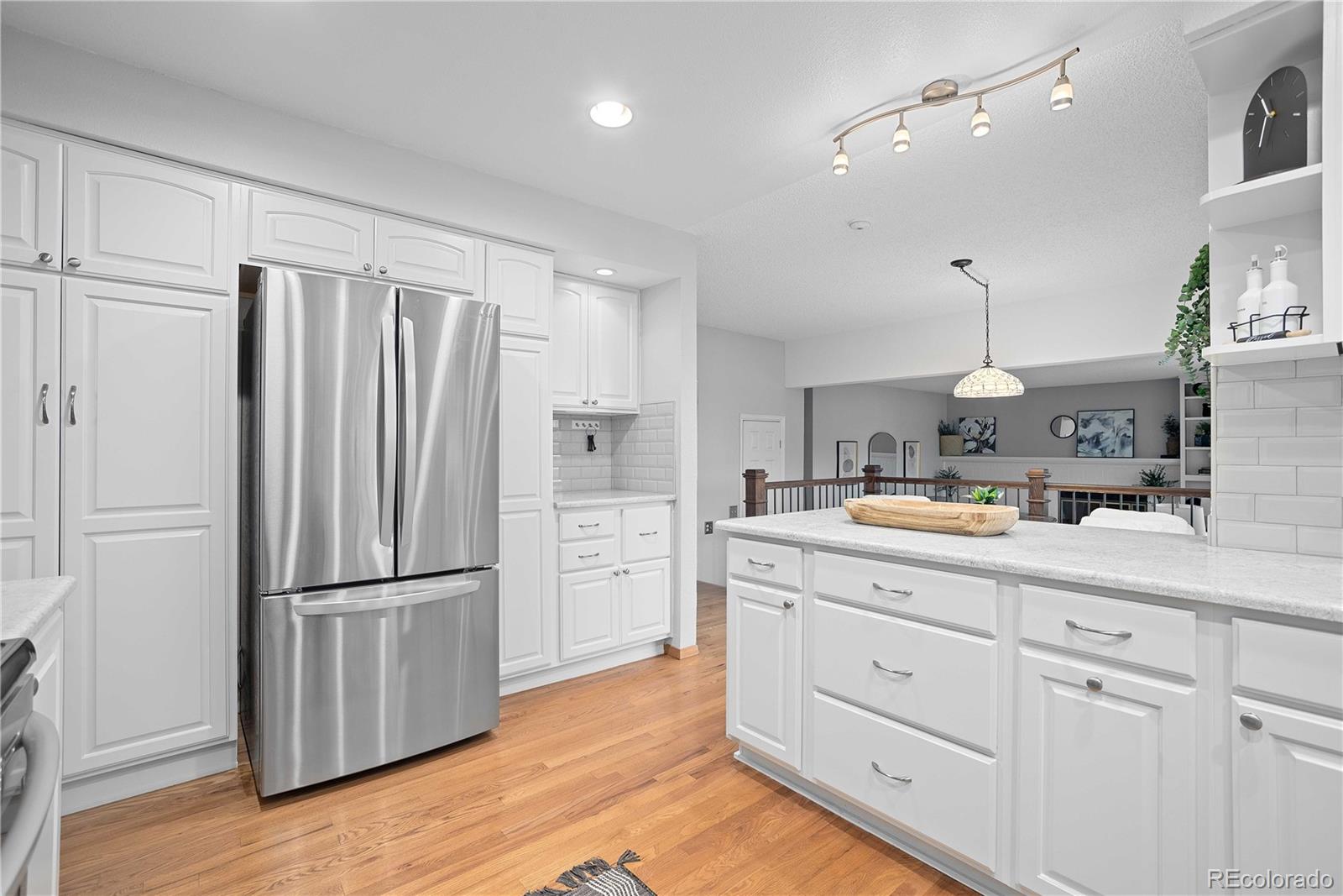 982 Quail Place Highlands Ranch, CO 80126 - Photo 16 of 50 Gallery Image 16