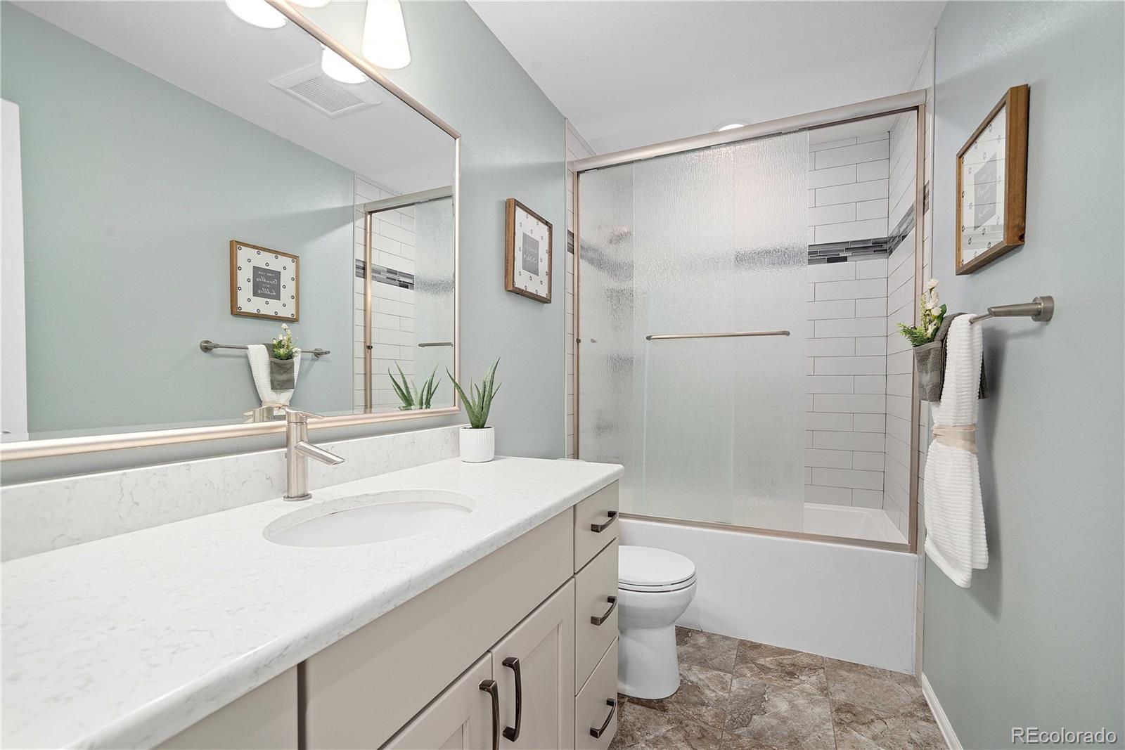 982 Quail Place Highlands Ranch, CO 80126 - Photo 31 of 50 Gallery Image 31