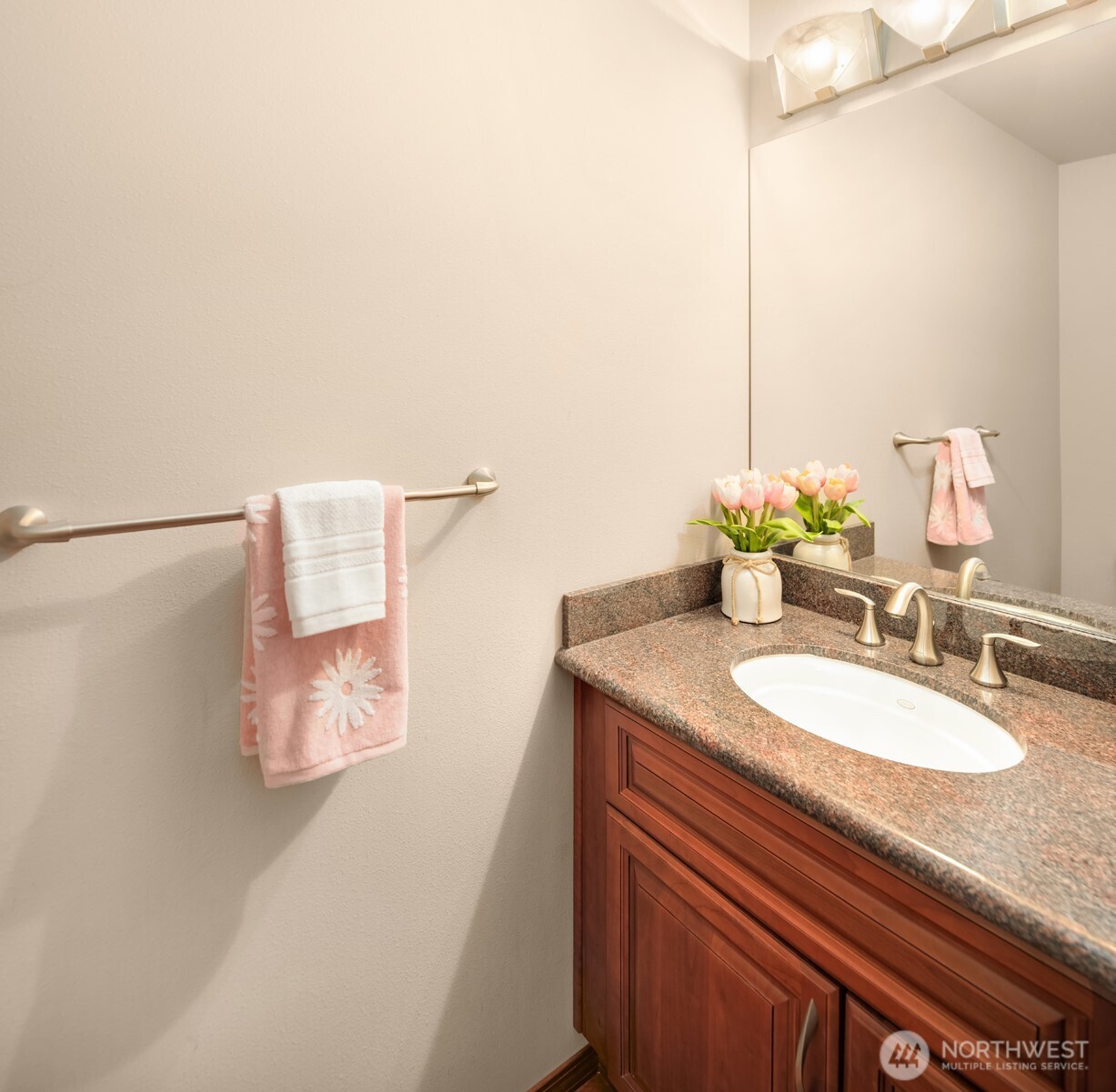 4705 South Oregon Street Seattle, WA 98118 - Photo 15 of 32