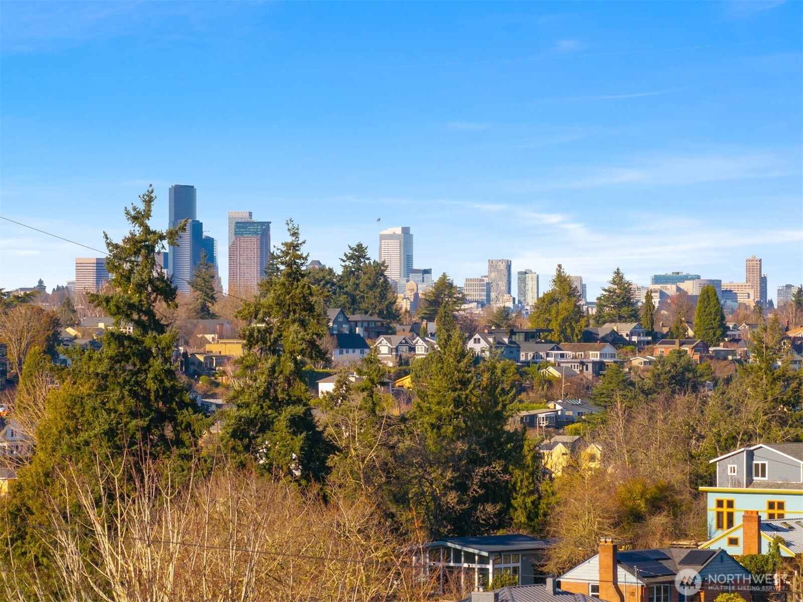 4705 South Oregon Street Seattle, WA 98118 - Photo 4 of 32