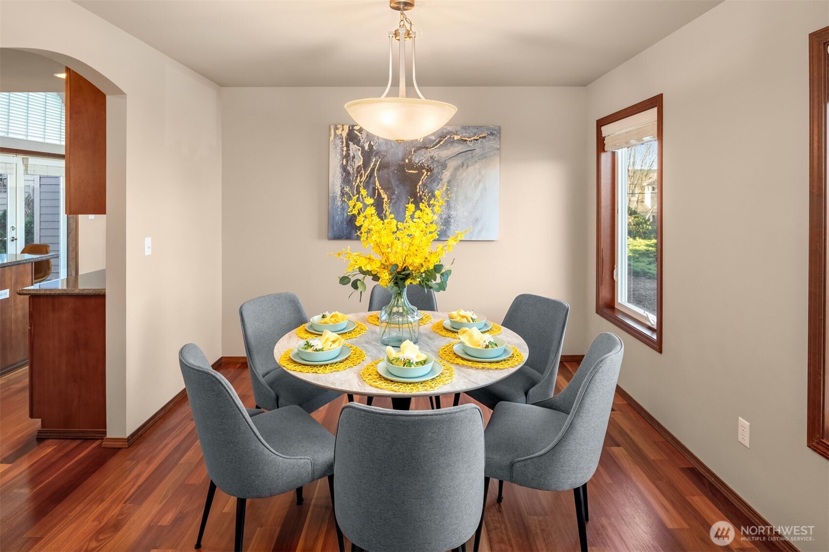 4705 South Oregon Street Seattle, WA 98118 - Photo 6 of 32